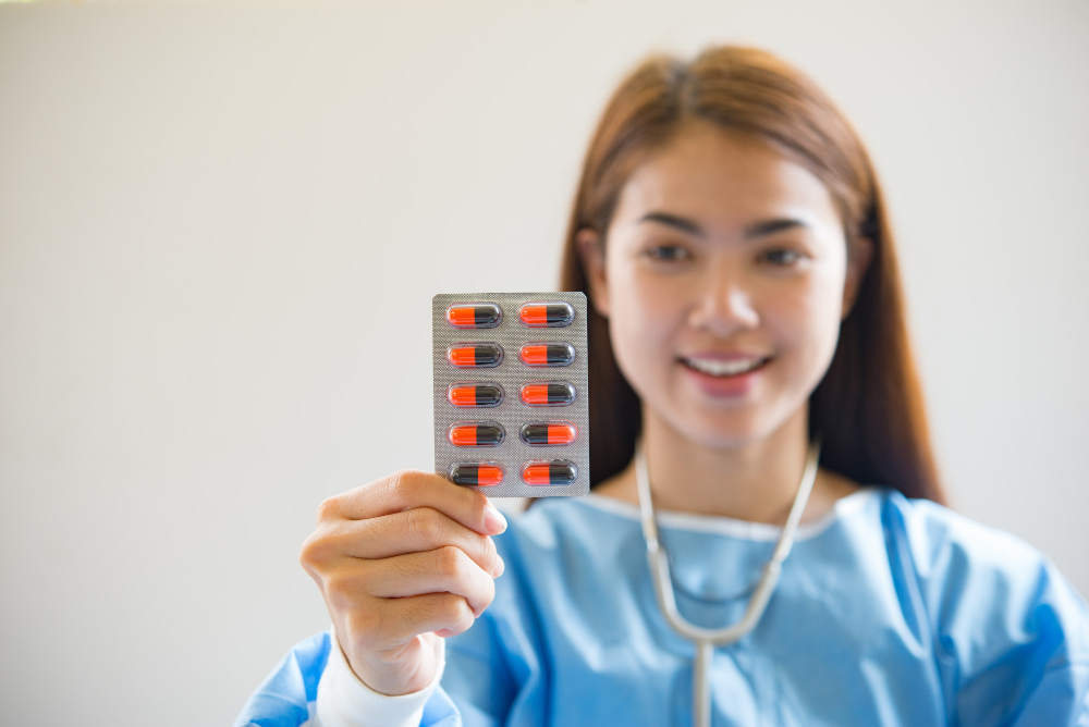 Menyimpan Obat