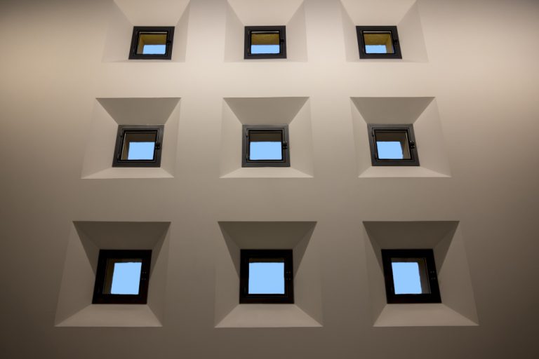 tilasi panel geometris